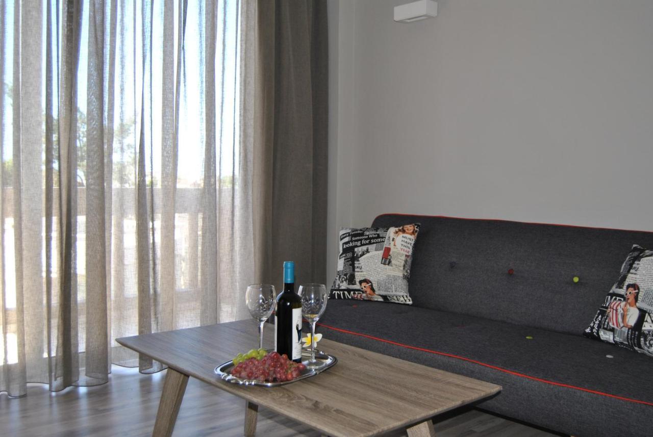 Pantheon Aparthotel Ханья Экстерьер фото